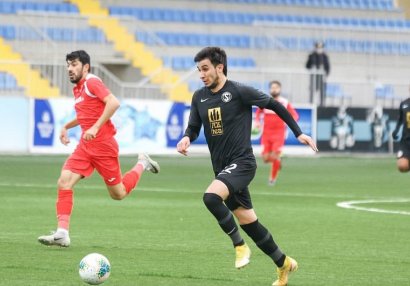 Əfran İsmayılov Bakı klubundan ayrıldı - RƏSMİ