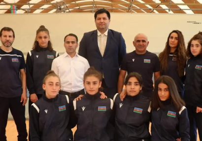 Avropa çempionatına 6 qız güləşçi ilə