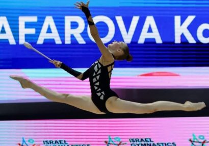 Bədii gimnastımız Avropa üçüncüsü oldu