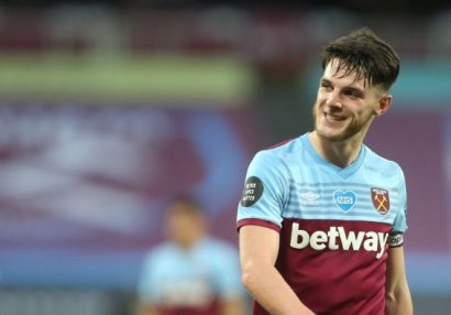 UEFA hakimi aşağılayan futbolçunu cəzalandırdı