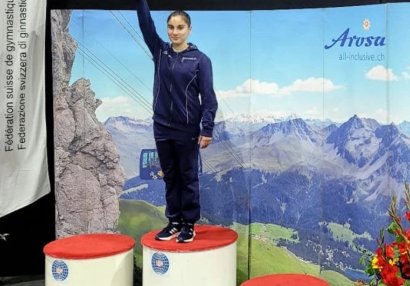 Azərbaycanlı gimnasta kubok verildi