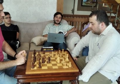 Şahmatçılar Olimpiada hazırlığını dəyərləndirdi
