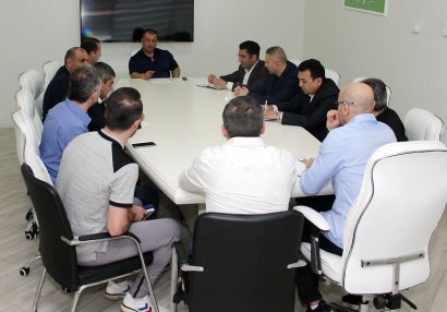 Federasiyada iclas: Zaur Axundov millinin hədəfini açıqladı