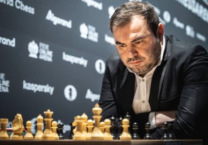 Məmmədyarov Nepomnyaşi ilə qarşılaşacaq