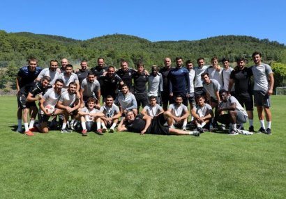 Azərbaycan klubu Valensiya ilə müqavilə bağlamadı