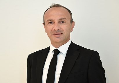 Komitə sədri Belçikaya gedir