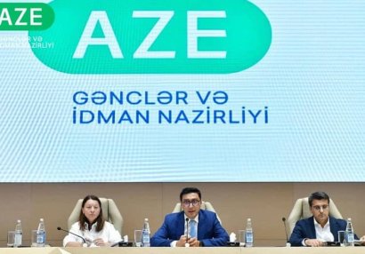 Nazir olimpiya növləri üzrə federasiyaların nümayəndələri ilə görüşdü