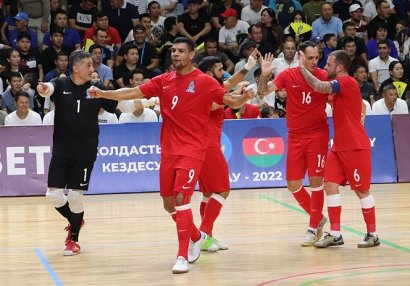 Millimiz Qazaxıstanla yenə bacarmadı