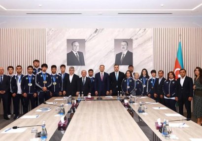 Rəşad Nəbiyev Avropa çempionatında medal qazanan cüdoçularla görüşdü