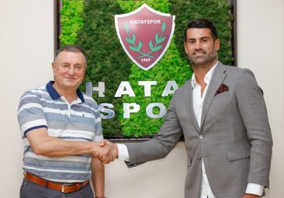 Volkan Dəmirəl Super Liqa klubunun baş məşqçisi təyin edildi