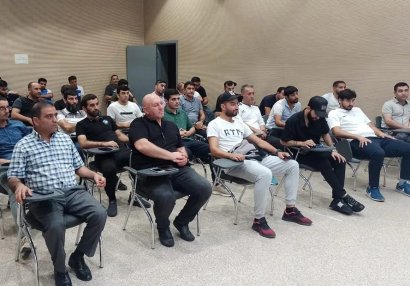 Klublar üçün seminar keçirildi