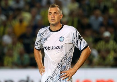 Artyom Dzyuba deputat olacaq?
