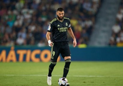 Benzema qayıtdı