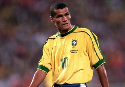 Rivaldo Bolsonaronun məğlubiyyəti haqda: \