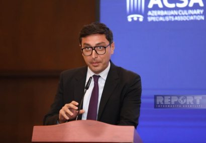 Nazir idmançıların yeni mükafat sistemindən yazdı