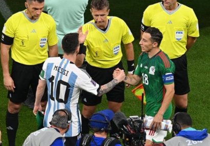 Messi Maradonaya çatdı, Quardado rekordçulara şərik oldu