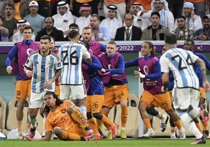 FİFA Niderland - Argentina matçı ilə bağlı araşdırmaya başladı