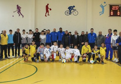 “Turan Tovuz”un futbolçu və məşqçi heyəti şagirdlərlə görüşdü