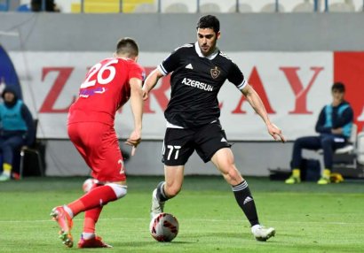 Şeydayev dünyanın ən çox qol vuranları arasında - Messi 