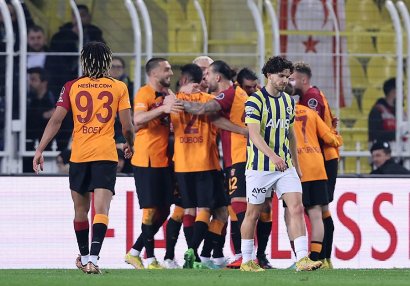 “Qalatasaray” “Fənərbağça”ya darmadağınla qalib gəldi