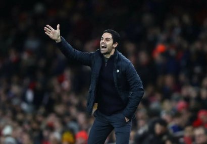 Arteta azarkeşin qapıçını vurmasına belə münasibət bildirdi