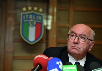 İtaliya futbolunun sabiq rəhbəri dünyasını dəyişdi