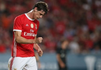 Argentinalı müdafiəçi Rusiya klubuna keçdi