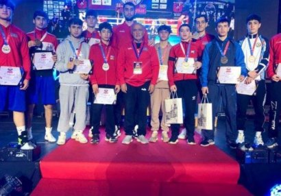 Azərbaycan boksçuları Rumıniyada 18 medal qazandılar