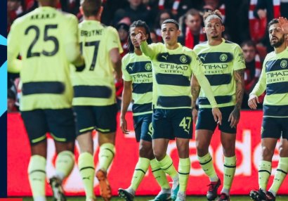 “Mançester Siti” darmadağınla 1/4 finalda!