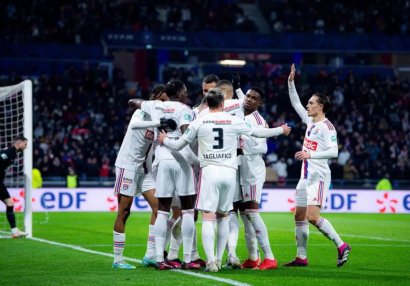 İlk yarımfinalçı bəlli oldu