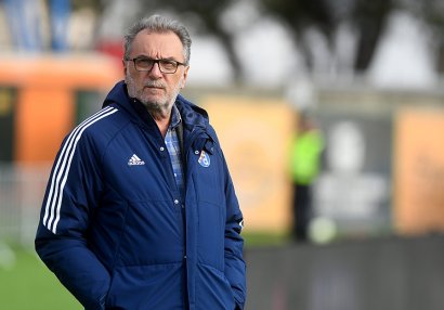 Mahir Emrelinin klubunda baş məşqçi istefası