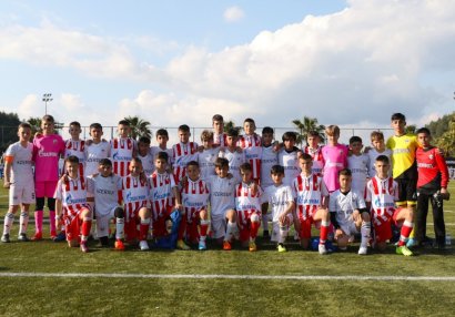 “Qarabağ” İzmirdə ilk günü qələbəsiz, “Neftçi” 1 qələbə ilə bitirdi