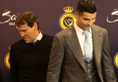 Ronaldu şikayət etdi, rəhbərlik baş məşqçini qovdu