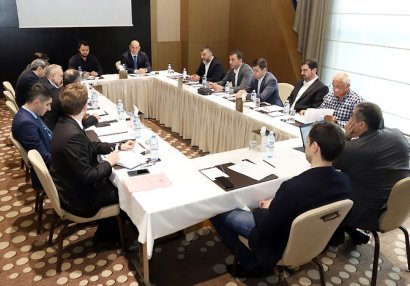 Klublar Komitəsinin növbəti iclası keçirildi