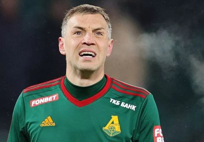 Dzyuba Rusiya futbolunun tarixinə düşdü - Rekord