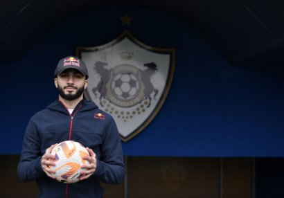 Musa Qurbanlı dünya çempionu ilə görüşdü - PAYLAŞIM