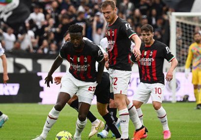 “Milan” uduzdu, “İnter” qalib gəldi