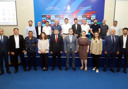 Premyer Liqada və avrokuboklarda iştirak üçün klublara lisenziyalar təqdim edildi