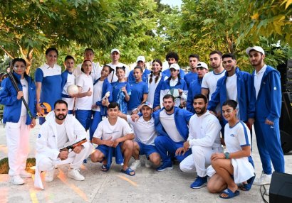 Azərbaycan idmançılarının vahid geyim forması təqdim olundu