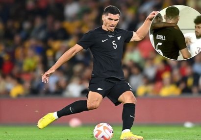 Oyun yarımçıq qaldı, federasiya meydanı tərk edən futbolçuları dəstəklədi