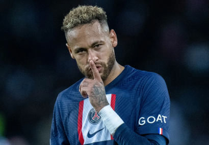 Neymar tənqidlərə cavab verdi: \