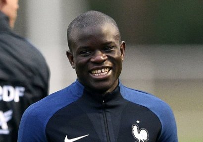Nqolo Kante futbol klubu aldı