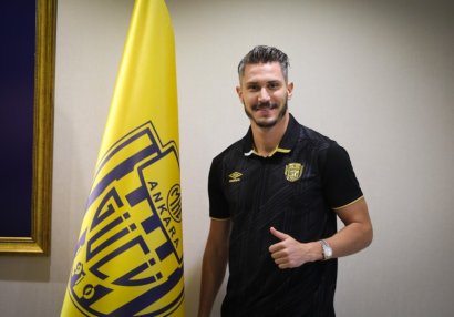 Super Liqa klubunun Çətin transferi