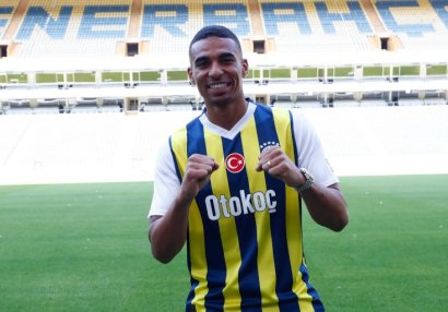 “Fənərbaxça”dan növbəti transfer