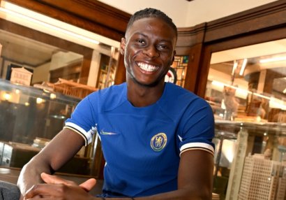 “Çelsi”dən 27 milyonluq transfer