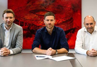 Xabi Alonso müqavilə imzaladı