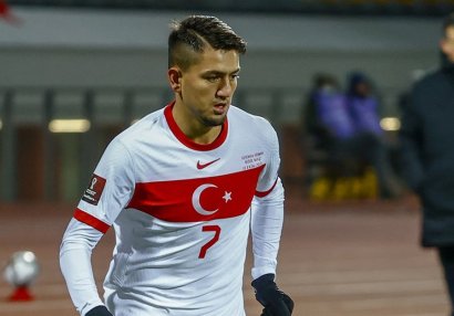 Çingiz Ünder İstanbul nəhəngində - RƏSMİ