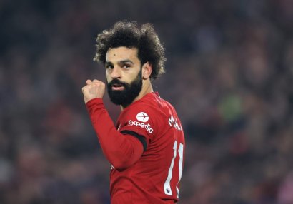 Salah Cerrardı geridə qoydu