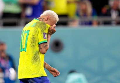 Neymar karyerasının ən üzücü yenilgisindən danışdı