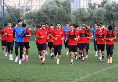 Azərbaycan yığması seçmə mərhələyə məğlubiyyətlə başladı